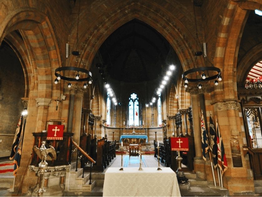 Holy Sepulchre Northampton Alter Image